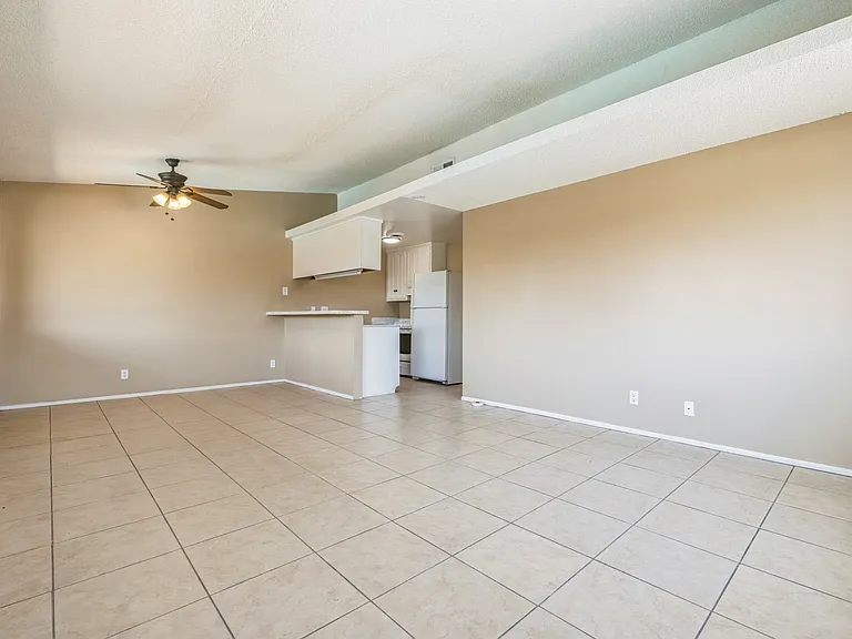 73355 Guadalupe Avenue — Photo 11