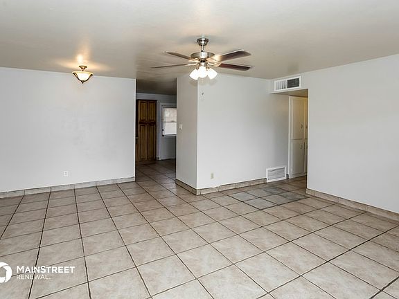 5th image of 6107 N 32nd Ave