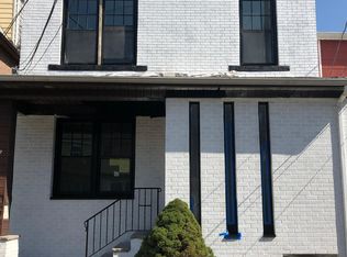 27 E 51st St #1, Bayonne, NJ 07002