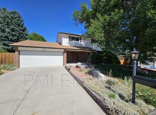 2370 S Garland Ct, Lakewood, CO 80227