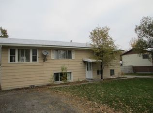 821-823 Lynch Dr, Billings, MT 59105