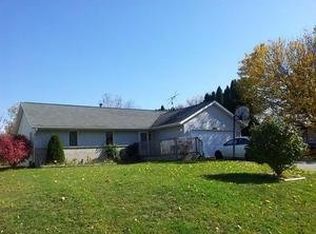 302 Benedict Dr SW, Poplar Grove, IL 61065