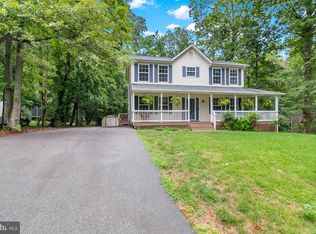 750 Ox Bow Ln, Lusby, MD 20657
