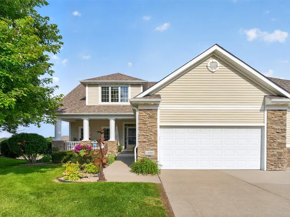 1980 Copper Wynd Ct, Pleasant Hill, IA 50327