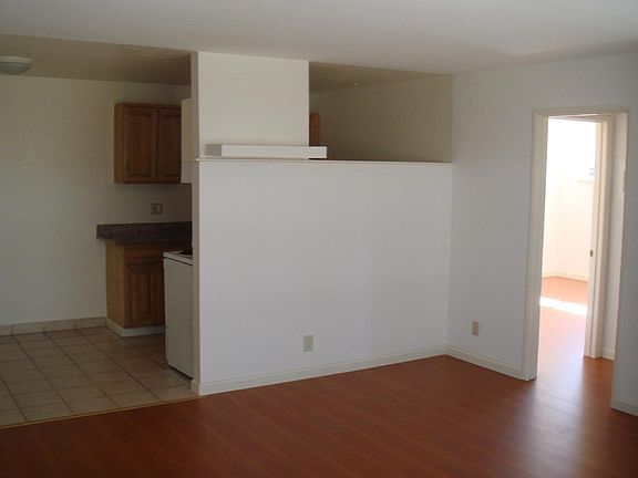 4th image of 3144 Cadillac Dr APT 2