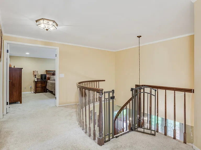 48124 Liberty Dr — Photo 25