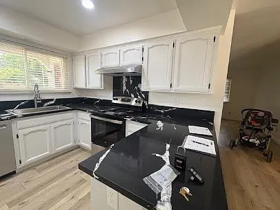 1508 Ashcroft Ave — Photo 2