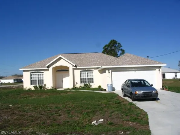 830 Unger Ave, Fort Myers, FL 33913