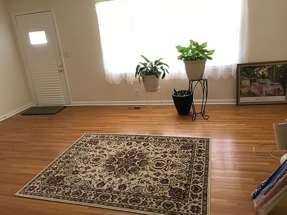 3rd image of 6319 Deramus Ave NW