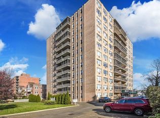 65 Glenbrook Rd APT 4C, Stamford, CT 06902