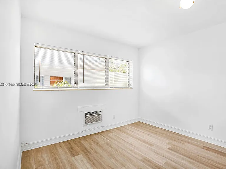 350 75th St #205 — Photo 11