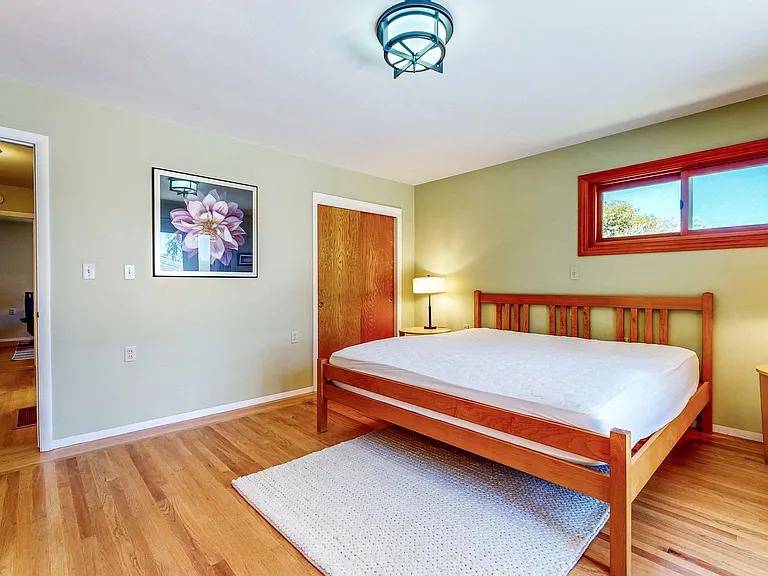 4560 Sullivan Ct — Photo 47
