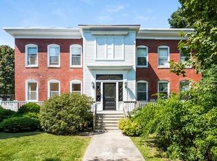 143 B Elm St, Marblehead, MA 01945