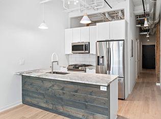 209 N Morgan St #202, Chicago, IL 60607