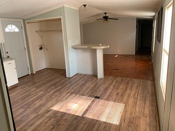 3rd image of 23 Carroll Dr #A