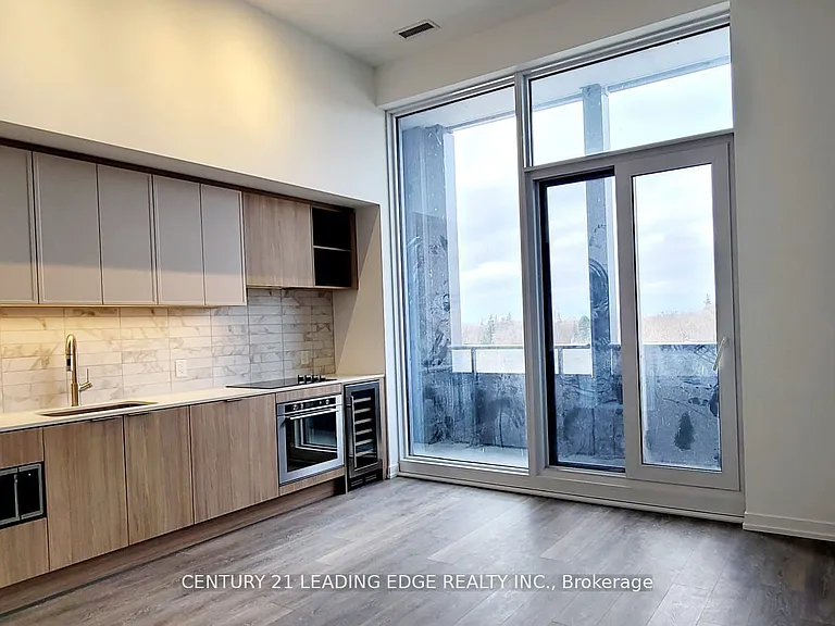 2020 Bathurst St #1006 — Photo 7