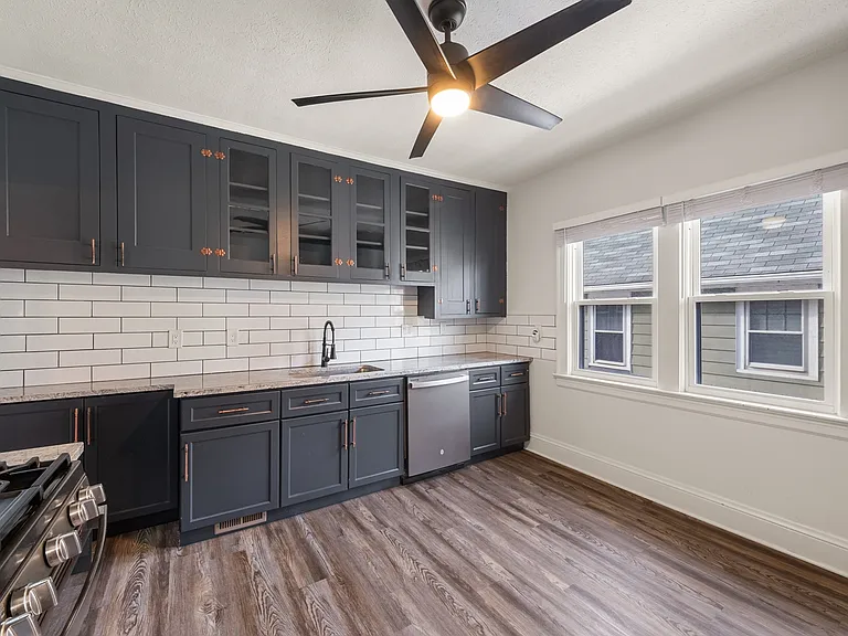 14521 Garfield Ave #2 — Photo 8