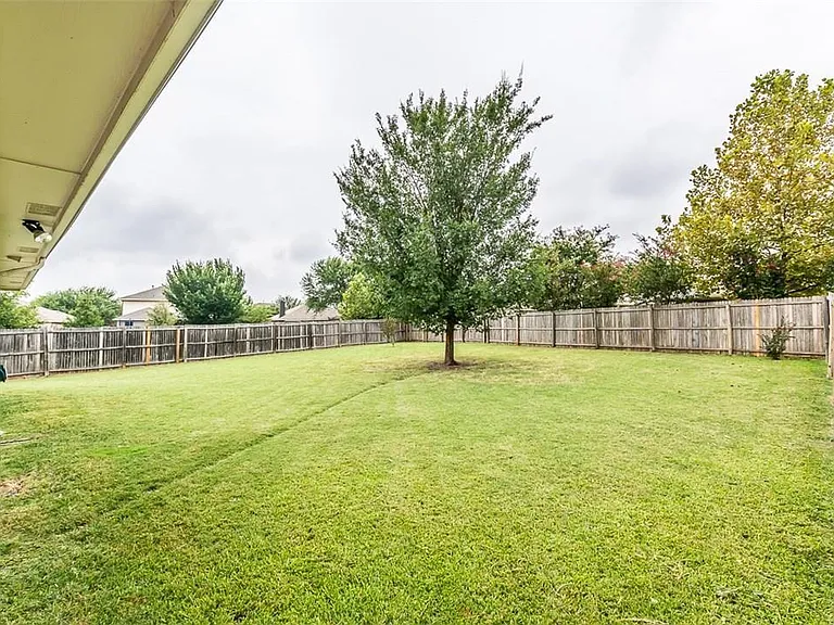 9809 Coolidge Dr — Photo 25