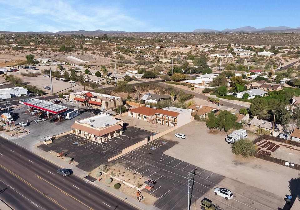 1st image of 778 W Wickenburg Way