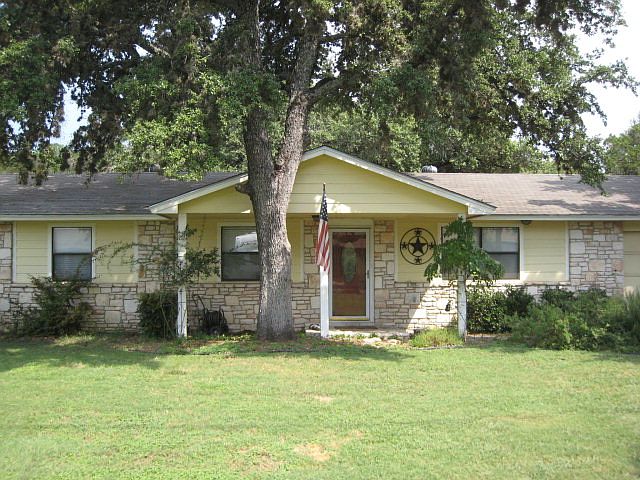 1st image of 141 Fawn Valley Ln