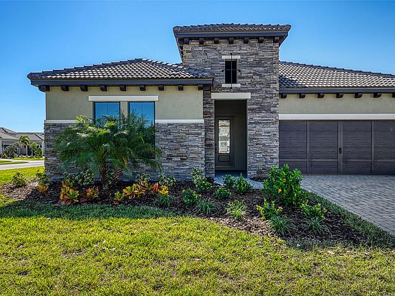 2nd image of 340 Aria Dr
