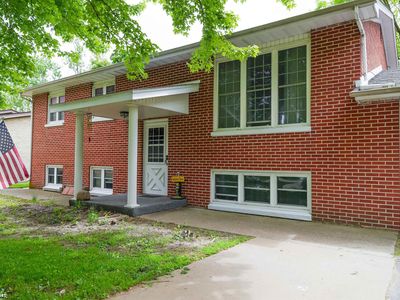 2733 Division St, Burlington, IA, 52601