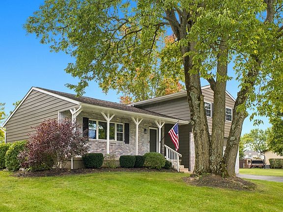 3rd image of 5449 Timberlake Cir