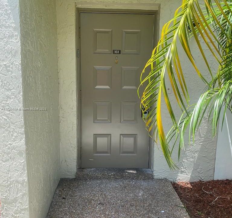 1st image of 411 Gardens Dr APT 103