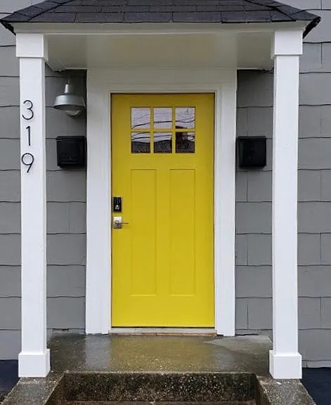 319 W Fisher Ave #A — Photo 2