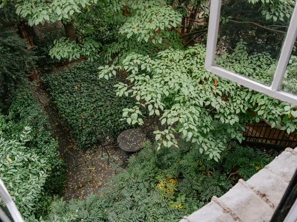 48 West 11th Street image 6 of 6