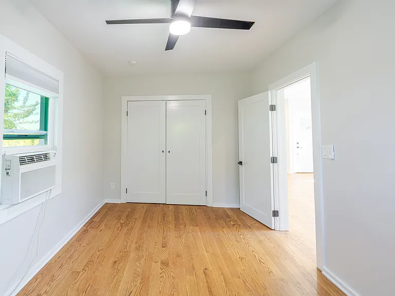 301 Bruce Park Ave — Photo 10