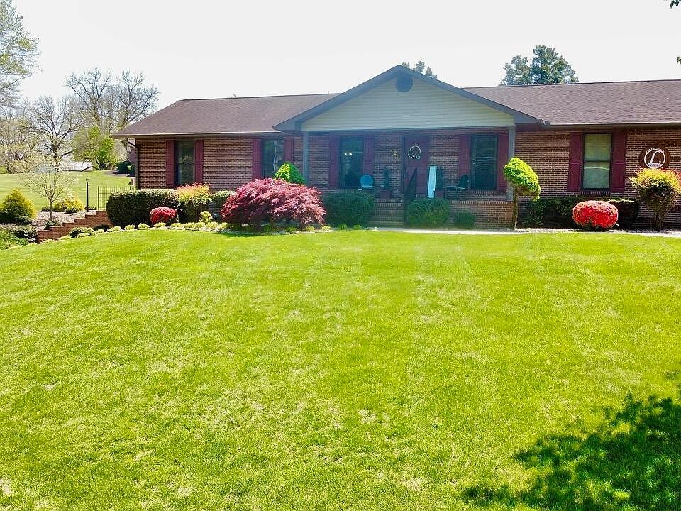 1st image of 720 Lansdale Dr