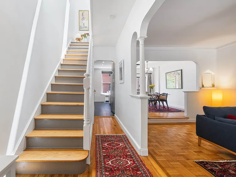3446 Corlear Ave #1 — Photo 8