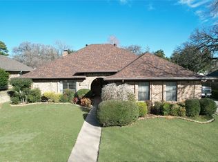 1609 Bedfordshire, Bedford, TX 76021