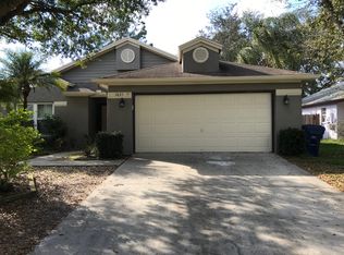 1631 Coppersmith Ct, Lutz, FL 33559