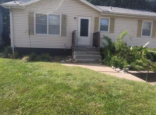 2506 S 6th St, Omaha, NE 68108