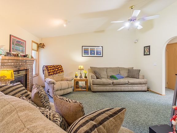 5th image of 3229 Jeri Dr NE