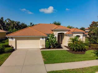 319 Royal Bonnet Dr, Apollo Beach, FL 33572