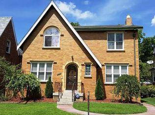 6243 Walsh St, Saint Louis, MO 63109