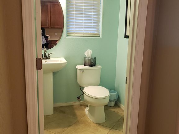 4th image of 601 Menaul Blvd NE Unit 4404