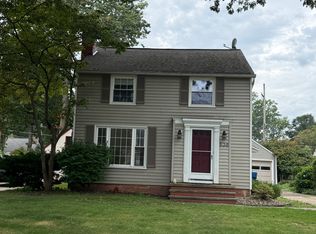 538 Oakmoor Ave, Bay Village, OH 44140