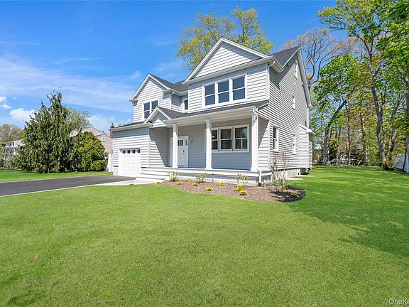 2nd image of 969 Manor Lane