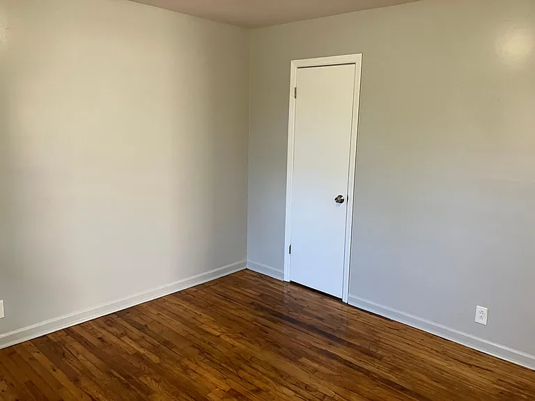74 Maple Ln — Photo 9