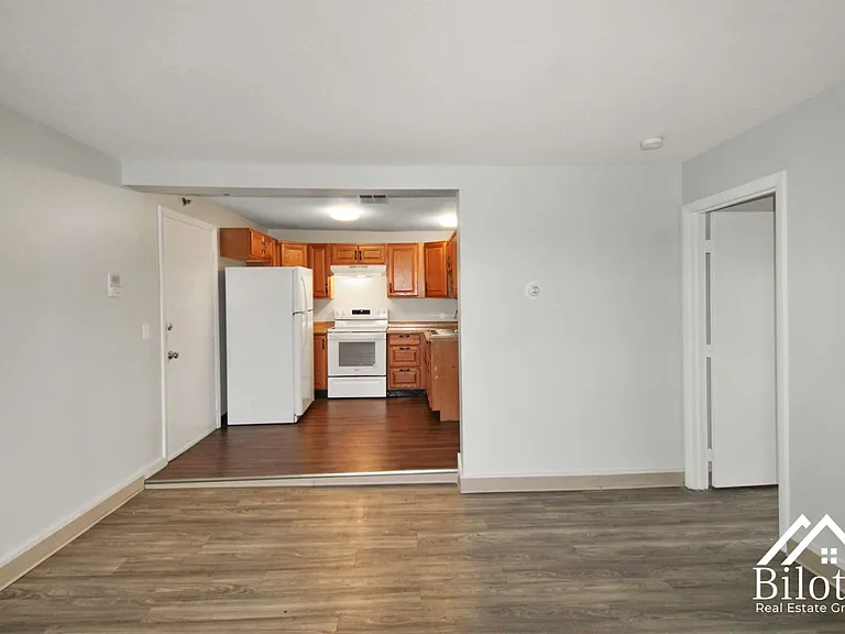 859 Pine Street — Photo 30