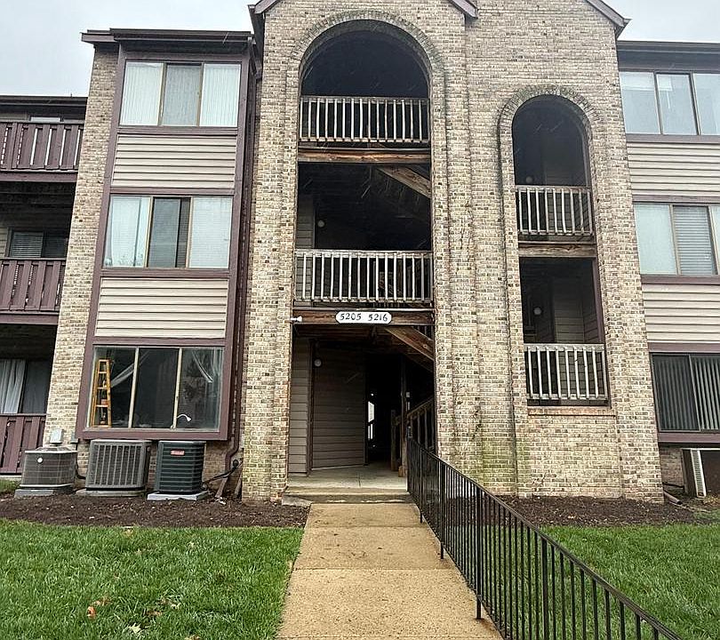 1st image of 5214 Aberdeen Dr #C