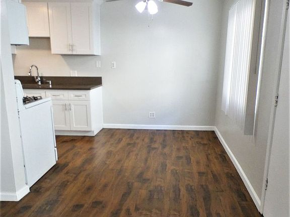 3rd image of 1750 Newport Ave #2