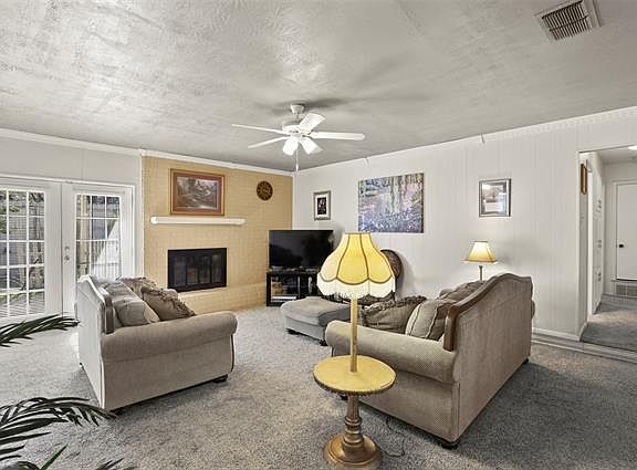5th image of 803 Crest Oak Ct
