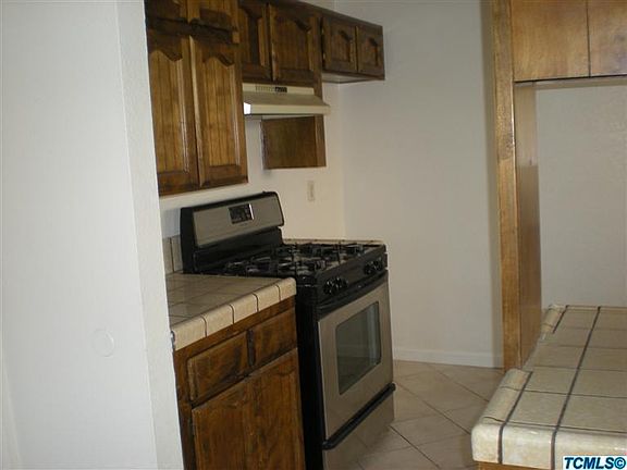 3rd image of 2841 Northhill St