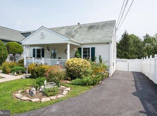 8647 Oakleigh Rd, Baltimore, MD 21234