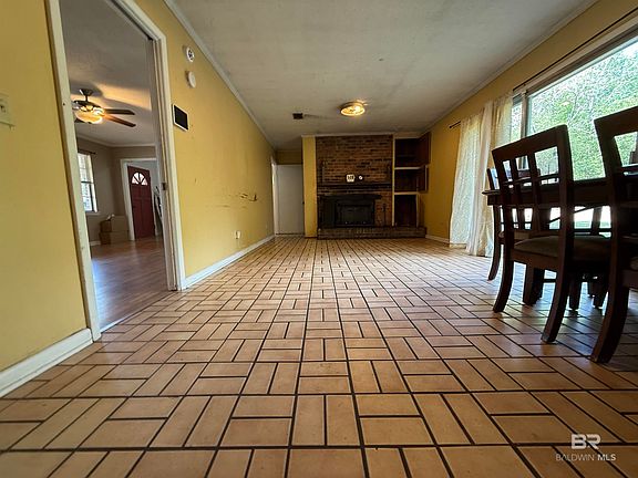 5th image of 2807 Pea Ridge Rd